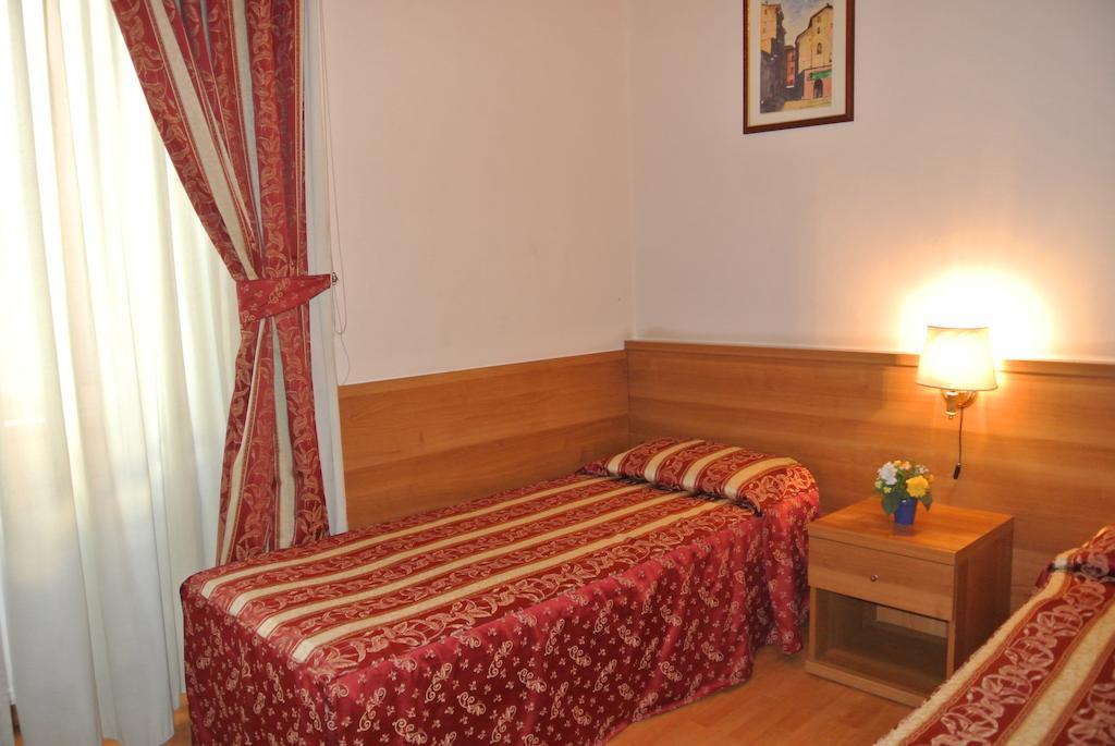 Hotel Giada Roma Quarto foto